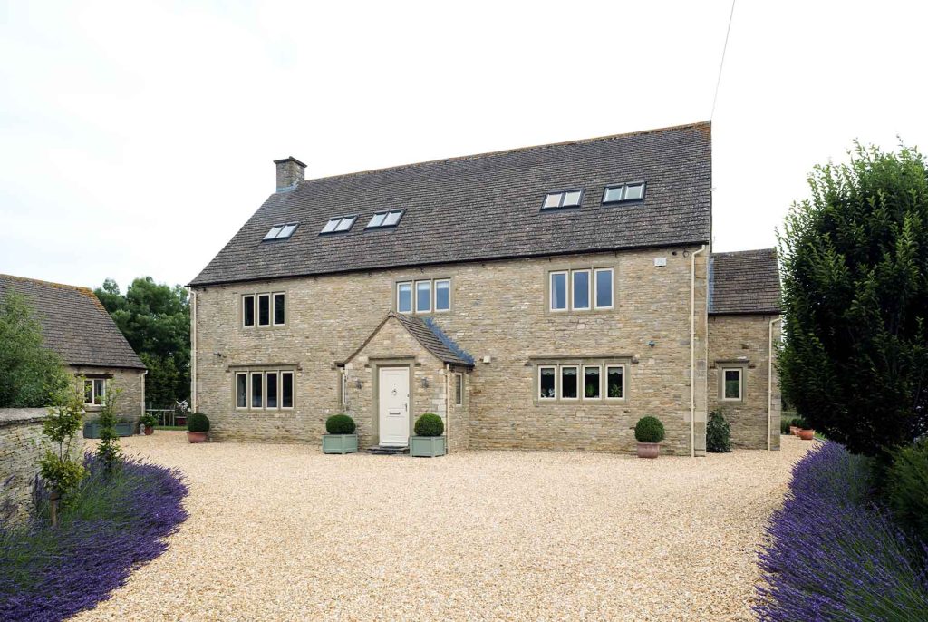 Traditional flush windows installation